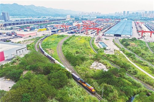 北京市海淀区复兴路10号 邮 编